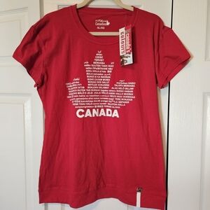 NWT Canada maple leaf red tshirt size XL.